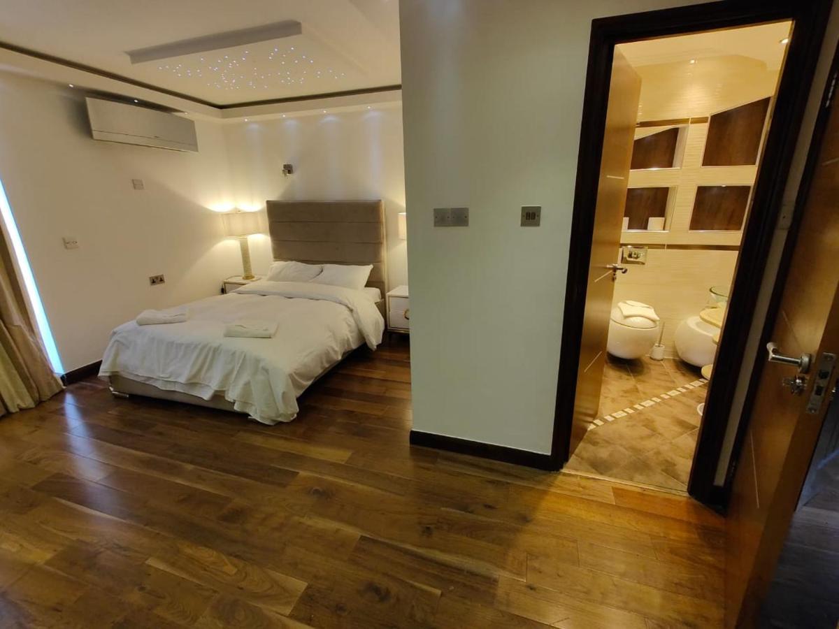 Stanhope Terrace Apartment London
